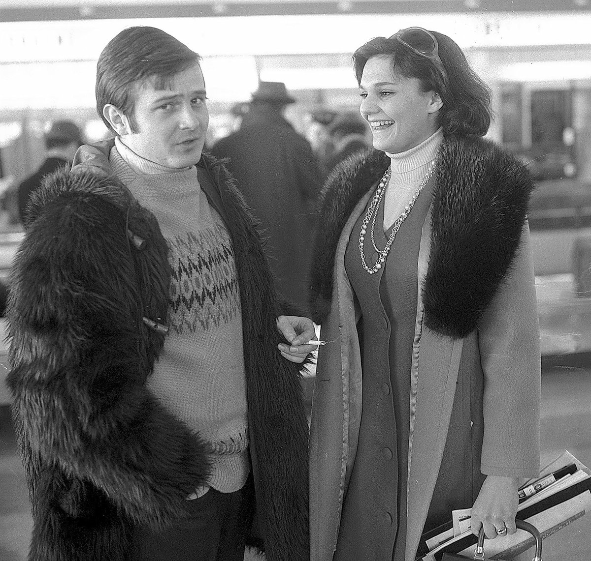 1969 - Jiří Štaidl se loučil na letišti s krasobruslařkou Hanou Maškovou před jejím odletem na MS do Colorada.