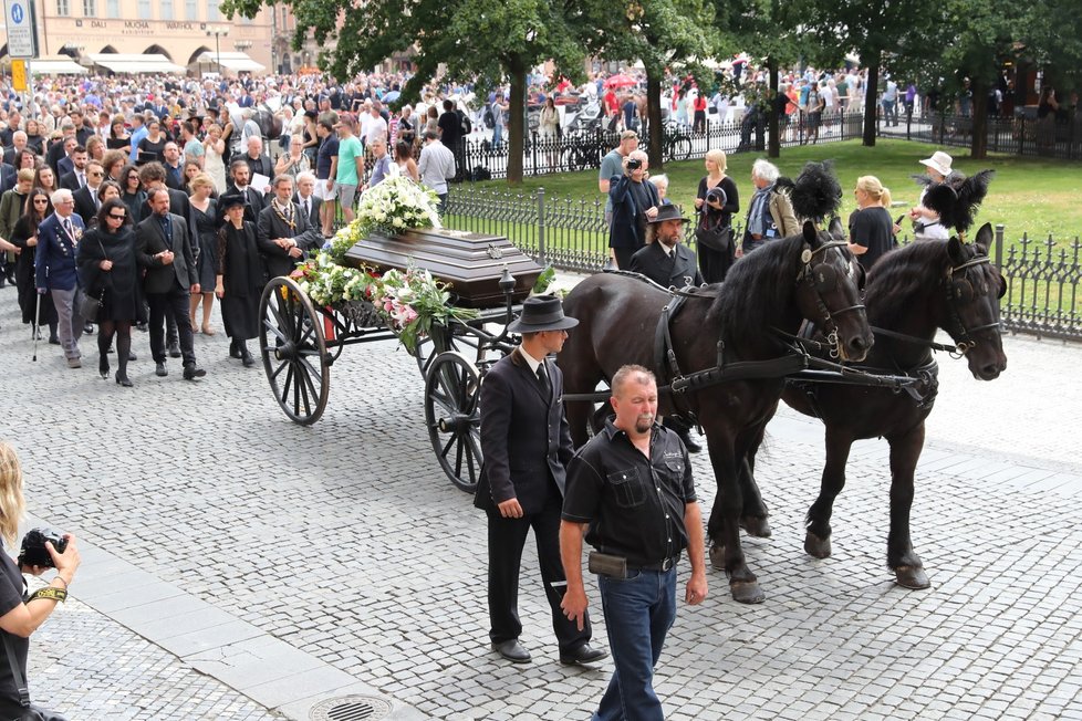 Mše za zesnulého odpůrce totality Jiřího Stránského (†87)