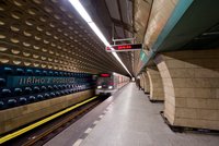 Stanice metra Jiřího z Poděbrad se kvůli opravě uzavře v polovině ledna