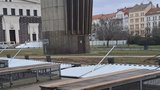 Spor o výdech z metra na Jiřího z Poděbrad: Praha ho chce odstranit, umělci a architekti zachovat