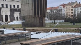 Praha chce nechat odstranit výdech z metra na náměstí Jiřího z Poděbrad, které prochází rekonstrukcí.