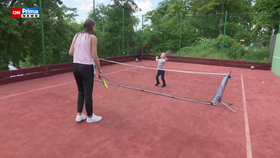 Jiříkův bráška se učil hrát tenis přímo od bývalé světové jedničky.