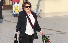 Jiřina Bohdalová (84) v slzách: Pohřbila přítele! Slova plná úcty!