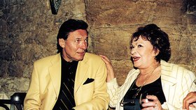 Jiřina Bohdalová a Karel Gott