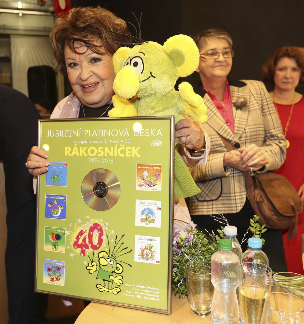 Jiřina Bohdalová dostala jubilejní platinovou desku Supraphonu a pokřtila 3 CD Pohádkoví kamarádi Zdeňka Smetany.