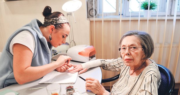 K Jiřině domů chodí na neustálé kontroly jedna z dokotrek