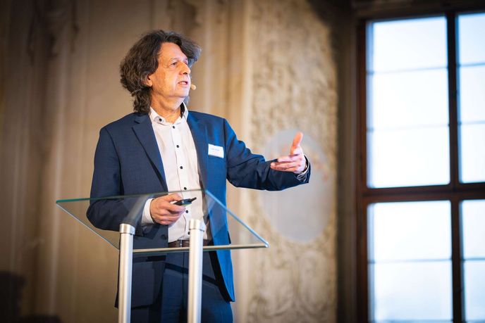 Investiční ředitel a partner EMUN Leoš Jirman Investiční ředitel a partner EMUN Leoš Jirman