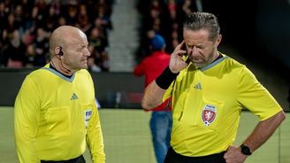 Kouzlo derby z pohledu slávisty: Fotbal obrací životy naruby, ve filmu je ho však málo Kouzlo derby z pohledu slávisty: Fotbal obrací životy naruby, ve filmu je ho však málo