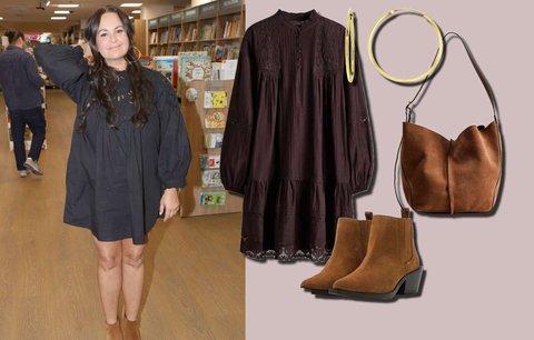 Jitka Čvančarová výrazně zhubla a oblékla šaty, které sluší každé postavě. Podzimní outfit doladila hitem sezony