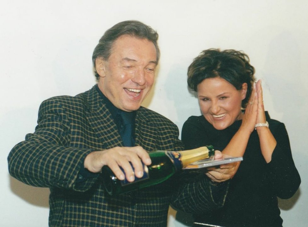 Jitka Zelenková a Karel Gott