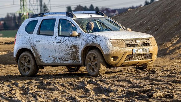 TEST Dacia Duster 1.5 dCi: Jízdní dojmy z těžkého terénu