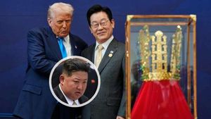 Trumpa v Jižní Koreji zasypali zlatým luxusem. A Kim opět chřestí zbraněmi  Trumpa v Jižní Koreji zasypali zlatým luxusem. A Kim opět chřestí zbraněmi