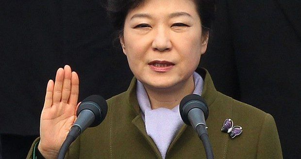 Prokurátor: Jihokorejskou prezidentku uplácel Samsung. Dostala skoro miliardu