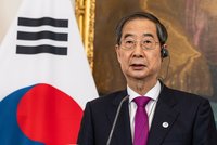 Premiér Jižní Koreje na návštěvě Prahy: S Fialou proberou jadernou energetiku i Ukrajinu