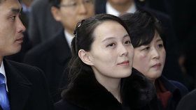 Do Jižní Koreje přiletěla sestra severokorejského diktátora Kim Čong-una. Kim Jo-čong se zúčastní slavnostního zahájení zimních olympijských her.