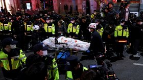 Tragické následky tlačenice v Soulu (29.10.2022)