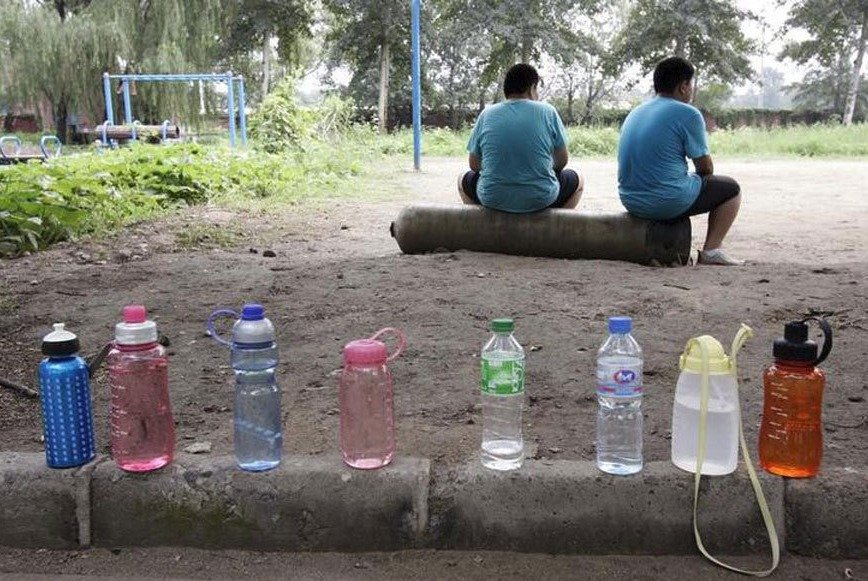 Studenti se chtěli vyhnout vojně, a tak přibrali. Jihokorejská armáda jejich čin prošetřuje, na vojnu budou muset nastoupit za trest, (ilustrační foto).