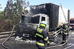 Hasiče zaměstnal požár kamionu na Jižní spojce kousek od lanového mostu.