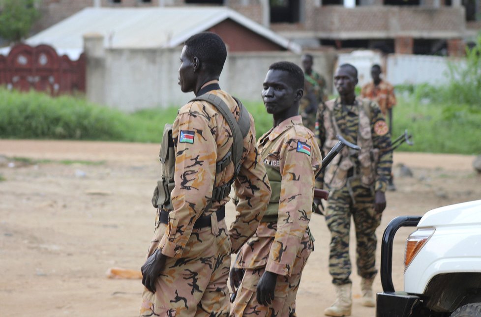 V Jižním Súdánu, léta zmítaném občanskou válkou, opět umírali lidé.