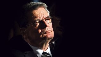 Gauck: Německo potřebuje demokracii schopnou boje i obrany