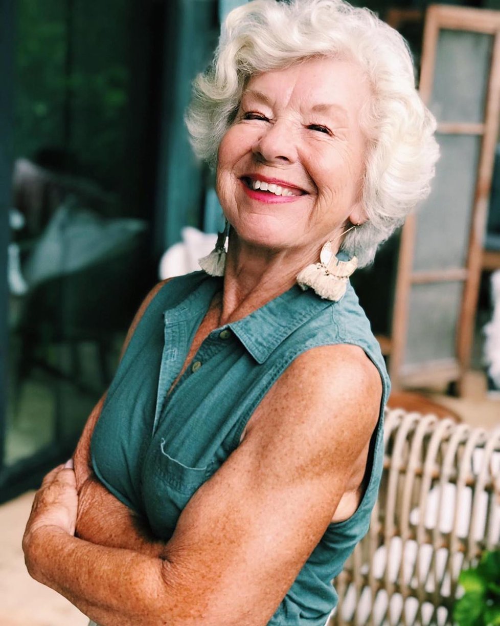 Fitness babča (74) je senzací sociálních sítí: Jen na instagramu ji sleduje 800 tisíc lidí