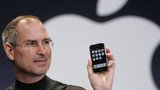 Génius počítačové éry Steven Jobs by oslavil šedesáté narozeniny