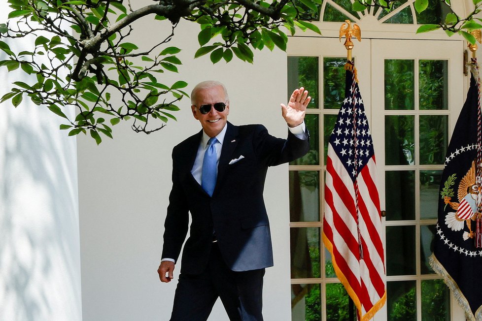 Joe Biden zpět z izolace (28.7.2022)