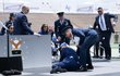 Americký prezident Joe Biden zakopl a skácel se před kadety letectva v Coloradu (1.6.2023)