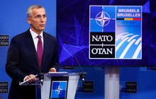 Fiala, Biden a další na summitu NATO: Pošleme vojáky na východ!