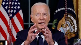 Joe Biden při projevu k národu z Oválné pracovny (19.10.2023)
