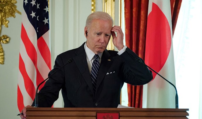 Americký prezident Joe Biden během tiskové konference v Japonsku: USA jsou připraveny bránit Tchaj-wan