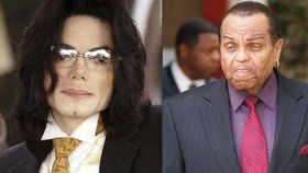 Otec Michaela Jacksona musel být hospitalizován.