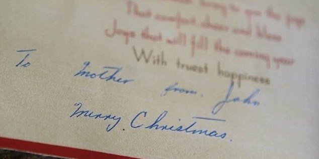 John Anglin poslal své matce po útěku vánoční pohlednici.