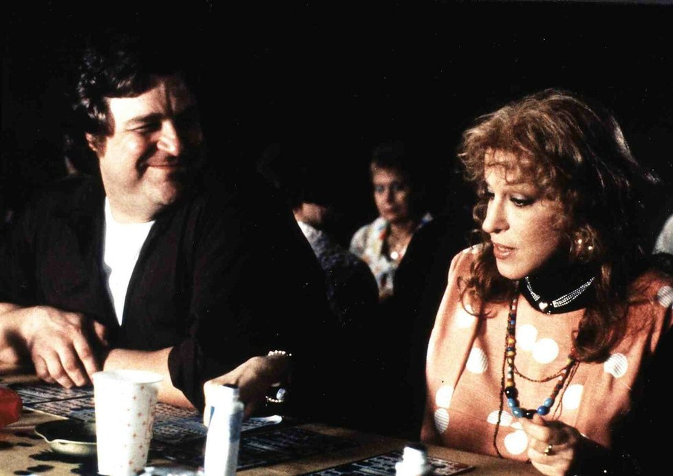 Stella (1990): John Goodman a Bette Middler