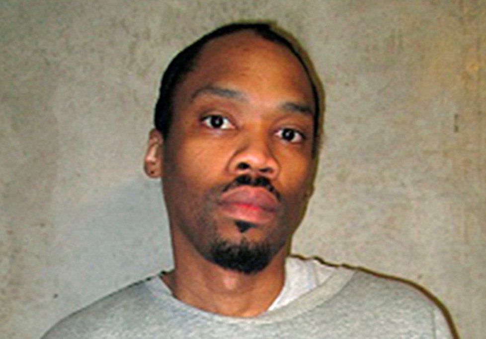 John Grant dostal trest smrti v roce 2000 za vraždu zaměstnankyně věznice.
