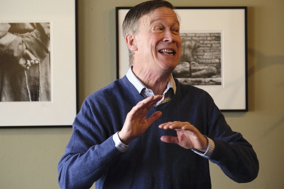 Bývalý coloradský guvernér John Hickenlooper se stal dalším uchazečem o prezidentskou nominaci Demokratické strany pro volby šéfa Bílého domu v listopadu 2020.