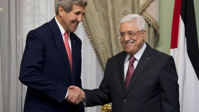 John Kerry a Mahmoud Abbas 