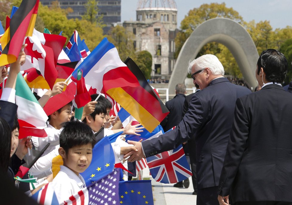 O návštěvě prezidenta USA se začalo spekulovat poté, co památník navštívil v dubnu John Kerry.