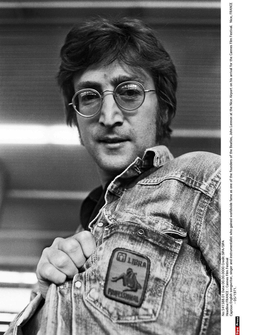 Zpěvák Beatles John Lennon.