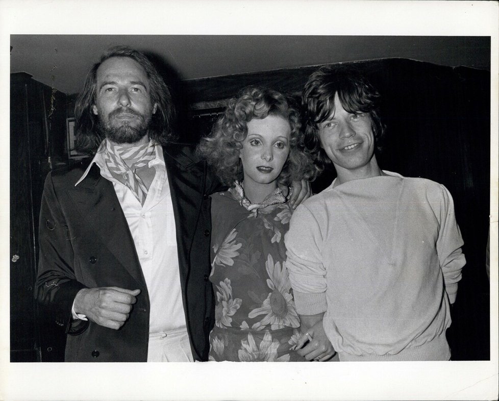 John Phillips, Genivieve Waite a Mick Jagger v roce 1974