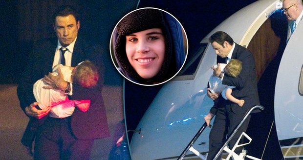John Travolta (59) při výstupu ze svého letadla dnes ráno hrdě nesl syna Benjamina, který nahradil mrtvého Jetta (†16)