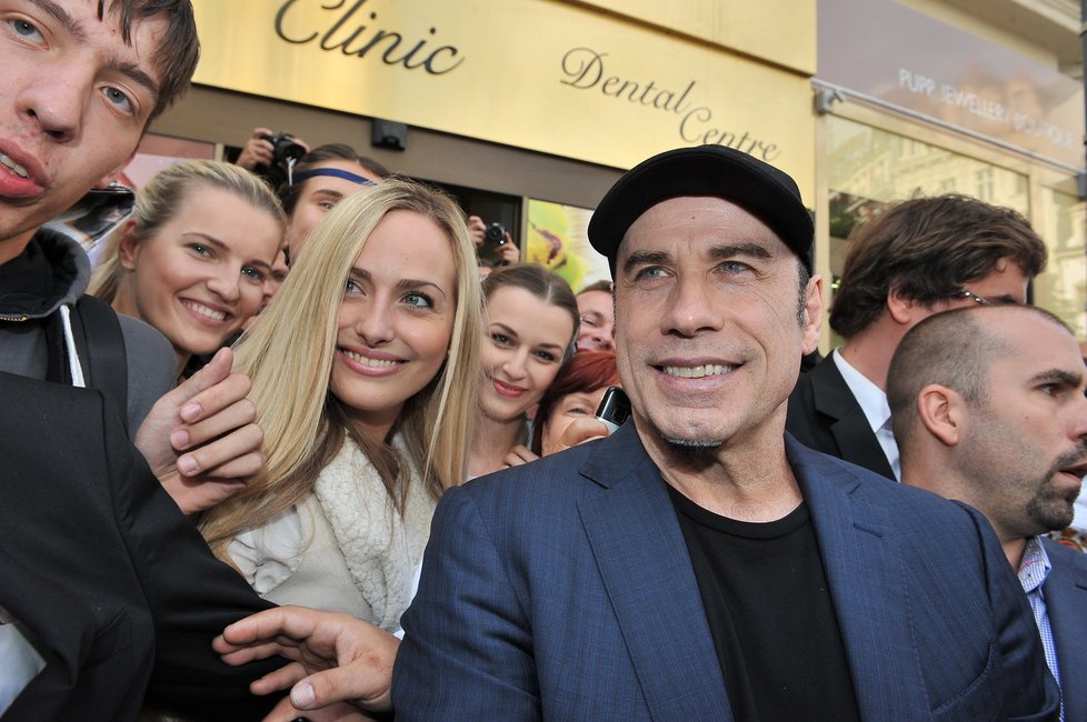 John Travolta ve Varech