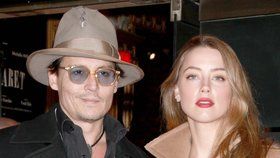 Johnny Depp si tajně vzal Amber Heard.