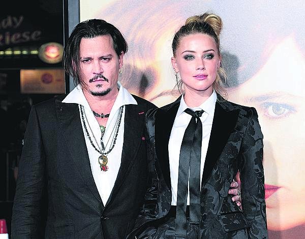 Depp a Heard se brali předloni v únoru, po 15 měsících šli od sebe.