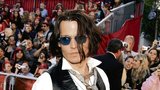 'Pirát' Johnny Depp flirtuje s 'Edith Piaf'