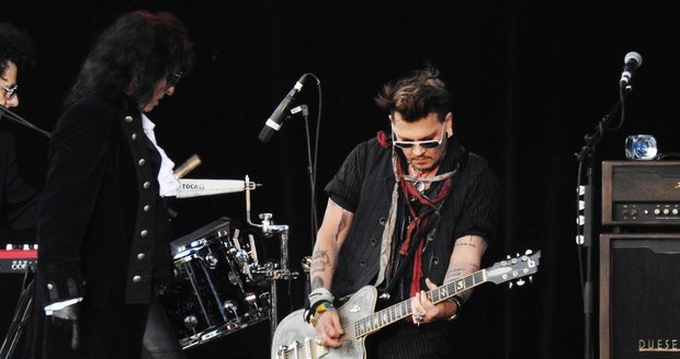 Johnny Depp na evropském turné s kapelou Hollywood Vampires