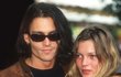 Bylo mu 31, když začal chodit s o jedenáct let mladší modelingovou hvězdou Kate Moss. Ta později přiznala řekla, že po jejich rozchodu probrečela roky a roky. 