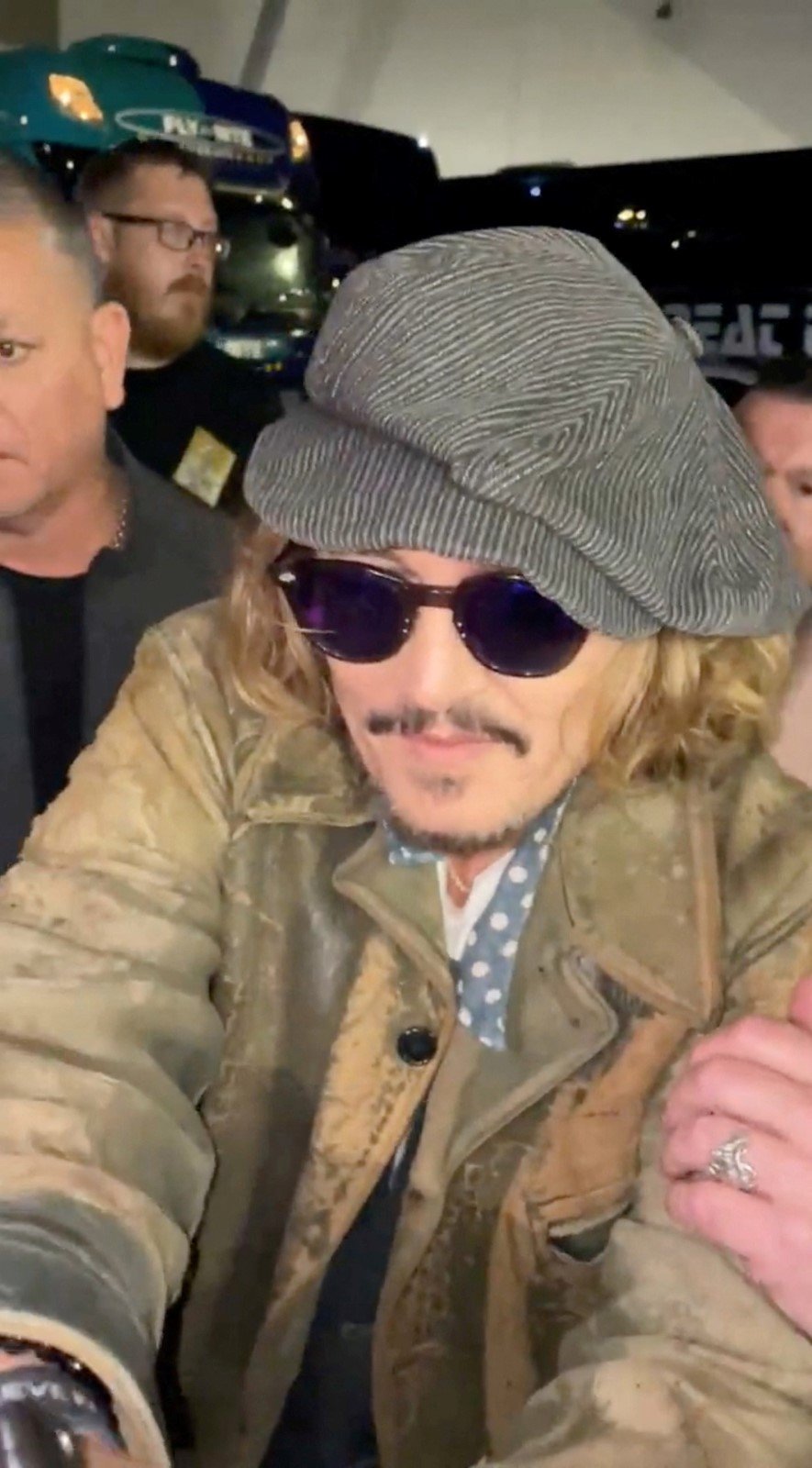 Depp vyrazil na hudební turné