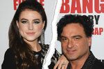 Johnny Galecki a Alaina Meyerová se rozešli.