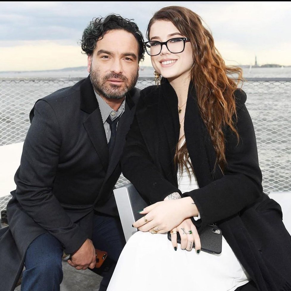 Alaina Meyerová a Johnny Galecki